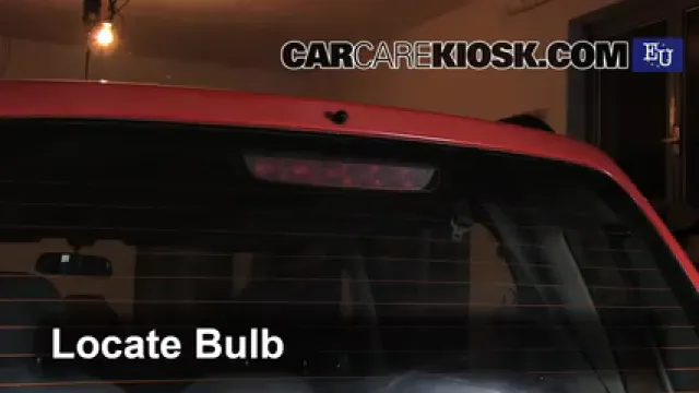 2003 Suzuki Wagon R 1.3L 4 Cyl. Éclairage Feu de freinage central (remplacer l'ampoule)